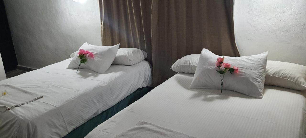 קוזומל Hotel Hermanos Aguilar מראה חיצוני תמונה